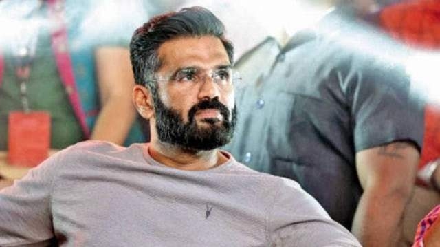 sunil shetty height