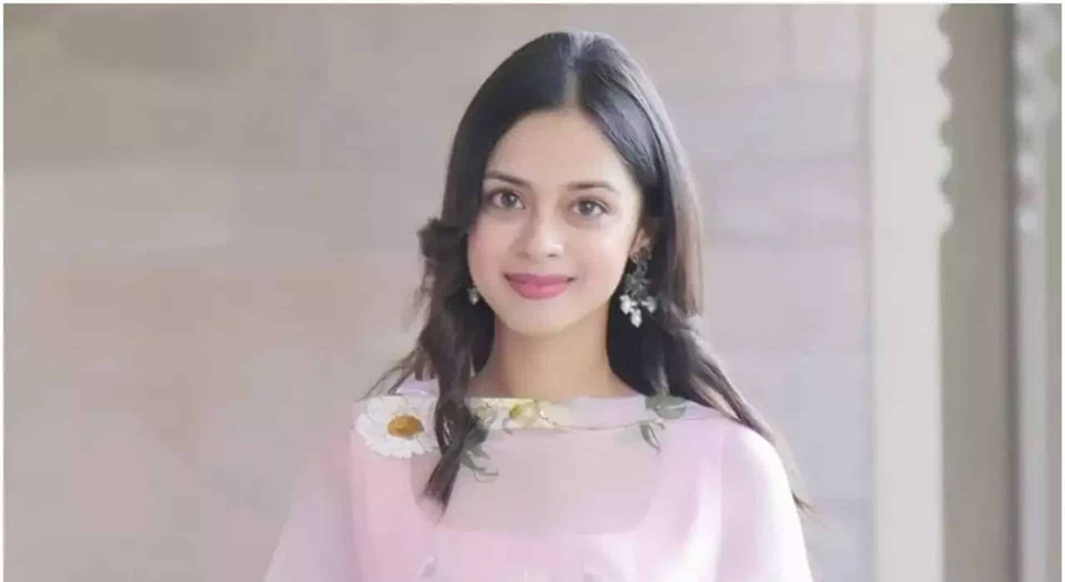 nitanshi goel height